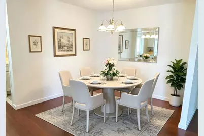 12 Mount Vernon St #25, Melrose, MA 02176 - Photo 5