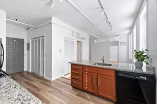 46 Washington St, Haverhill, MA 01830 - Photo 5