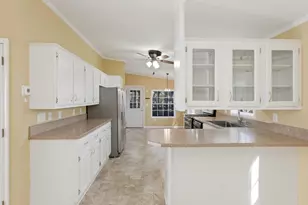 3305 Island Dr, Middleborough, MA 02346 - Photo 9