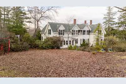 140 Pleasant St, Newton, MA 02459 - Photo 3