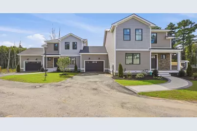 139 Essex Street #139, Middleton, MA 01949 - Photo 3