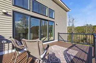137 Essex St, Middleton, MA 01949 - Photo 11