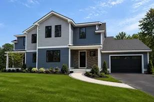 133 Essex St, Middleton, MA 01949 - Photo 1