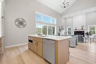 133 Essex St, Middleton, MA 01949 - Photo 7