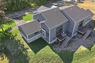 133 Essex St, Middleton, MA 01949 - Photo 25