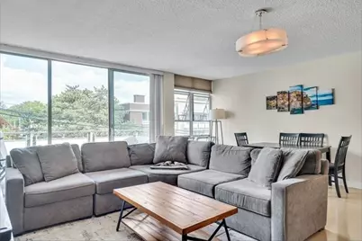 50 Park St #47, Brookline, MA 02446 - Photo 3