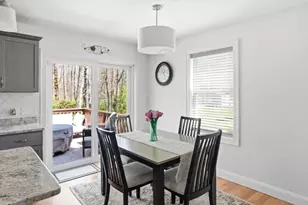 114 Run Brook Cir, Taunton, MA 02780 - Photo 9