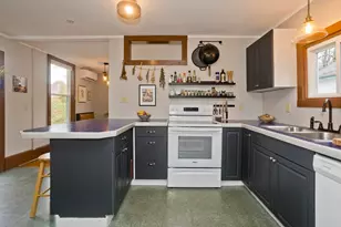 3 N Main St, Williamsburg, MA 01096 - Photo 5