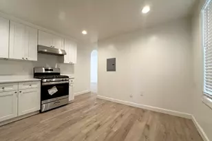 72 Easton St, Boston, MA 02134 - Photo 3