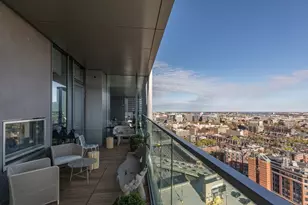 40 Trinity Pl, Boston, MA 02116 - Photo 23