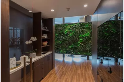 40 Trinity Pl #1602, Boston, MA 02116 - Photo 17