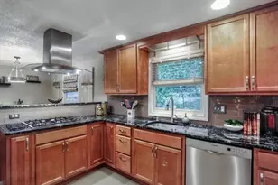 749 Worcester St, Wellesley, MA 02481 - Photo 5