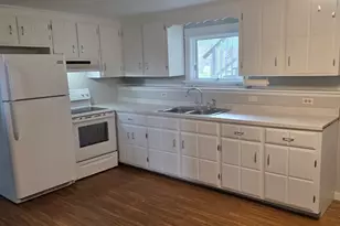 81 Crane Ave S, Taunton, MA 02780 - Photo 3