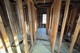 44 13th St, Wareham, MA 02532 - Photo 5