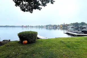 22 Union Point Rd Webster Lake, Webster, MA 01570 - Photo 3