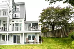 22 Union Point Rd Webster Lake, Webster, MA 01570 - Photo 5
