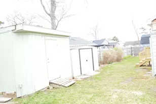 17 Bungalow Ln, Wareham, MA 02532 - Photo 11