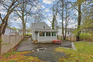 214 Sprague St, Dedham, MA 02026 - Photo 3