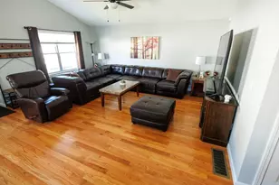 349 County St, Fall River, MA 02723 - Photo 7