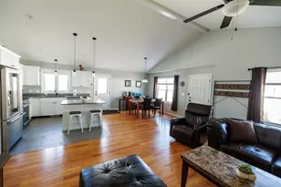 349 County St, Fall River, MA 02723 - Photo 11