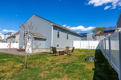 349 County St, Fall River, MA 02723 - Photo 27