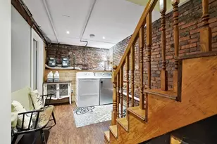 909 E 2nd St, Boston, MA 02127 - Photo 13