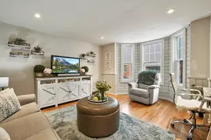 909 E 2nd St, Boston, MA 02127 - Photo 3