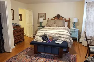 9 Leverett St, Brookline, MA 02445 - Photo 5