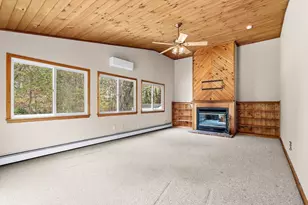 12 Helen Dr, Marlborough, MA 01752 - Photo 5