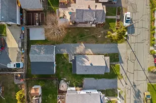 24 Harvard St, Fairhaven, MA 02719 - Photo 13