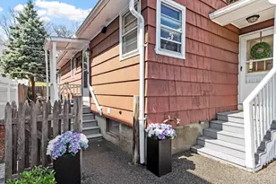 81 Princeton Ave, Waltham, MA 02451 - Photo 25