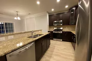 107 Corning Fairbanks Way, Westborough, MA 01581 - Photo 3