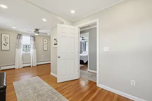 89 Coburn Dr, Lowell, MA 01854 - Photo 17