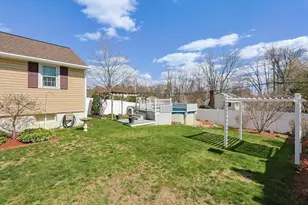 89 Coburn Dr, Lowell, MA 01854 - Photo 37
