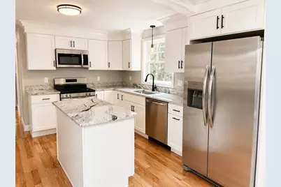 53 Bridge St, Raynham, MA 02767 - Photo 9