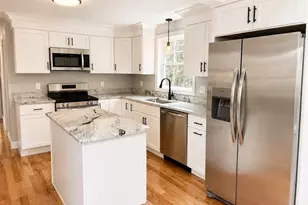 53 Bridge St, Raynham, MA 02767 - Photo 9