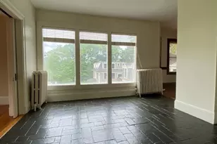 70 Perry St, Brookline, MA 02446 - Photo 9