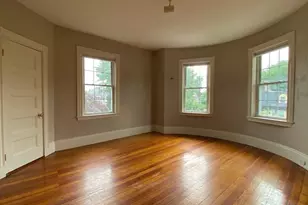 70 Perry St, Brookline, MA 02446 - Photo 11