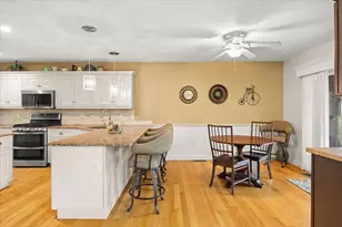 22 Prestwick Rd, Bourne, MA 02532 - Photo 11