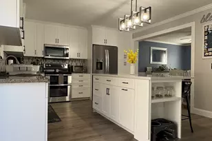683 N W Main St, Douglas, MA 01516 - Photo 5