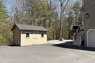 683 N W Main St, Douglas, MA 01516 - Photo 37