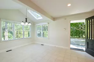 66 Tucker Ln, Dartmouth, MA 02747 - Photo 7