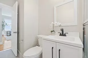 574 Washington St, Boston, MA 02135 - Photo 9