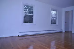 21 Goldsmith Ave, Beverly, MA 01915 - Photo 9