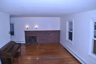 21 Goldsmith Ave, Beverly, MA 01915 - Photo 7