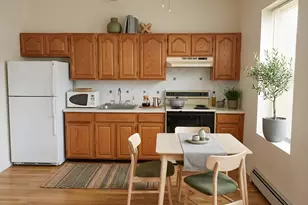 122 Berkshire St, Cambridge, MA 02141 - Photo 1