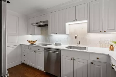 2 Commonwealth Ave #12B, Boston, MA 02116 - Photo 29