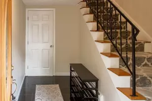 12 Bisbee Rd, Saugus, MA 01906 - Photo 9
