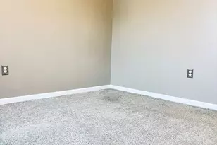 1036 Middlesex St, Lowell, MA 01851 - Photo 23