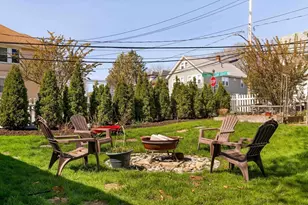 10 Gilman St, Boston, MA 02131 - Photo 33